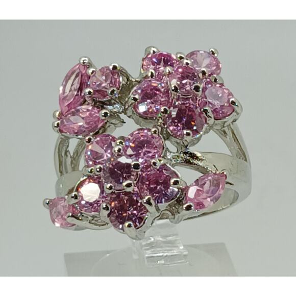 Vintage Ring Size 6.75 Silver Tone White Gold GP Purple Sim Diamond CZ Cocktail - Picture 7 of 10